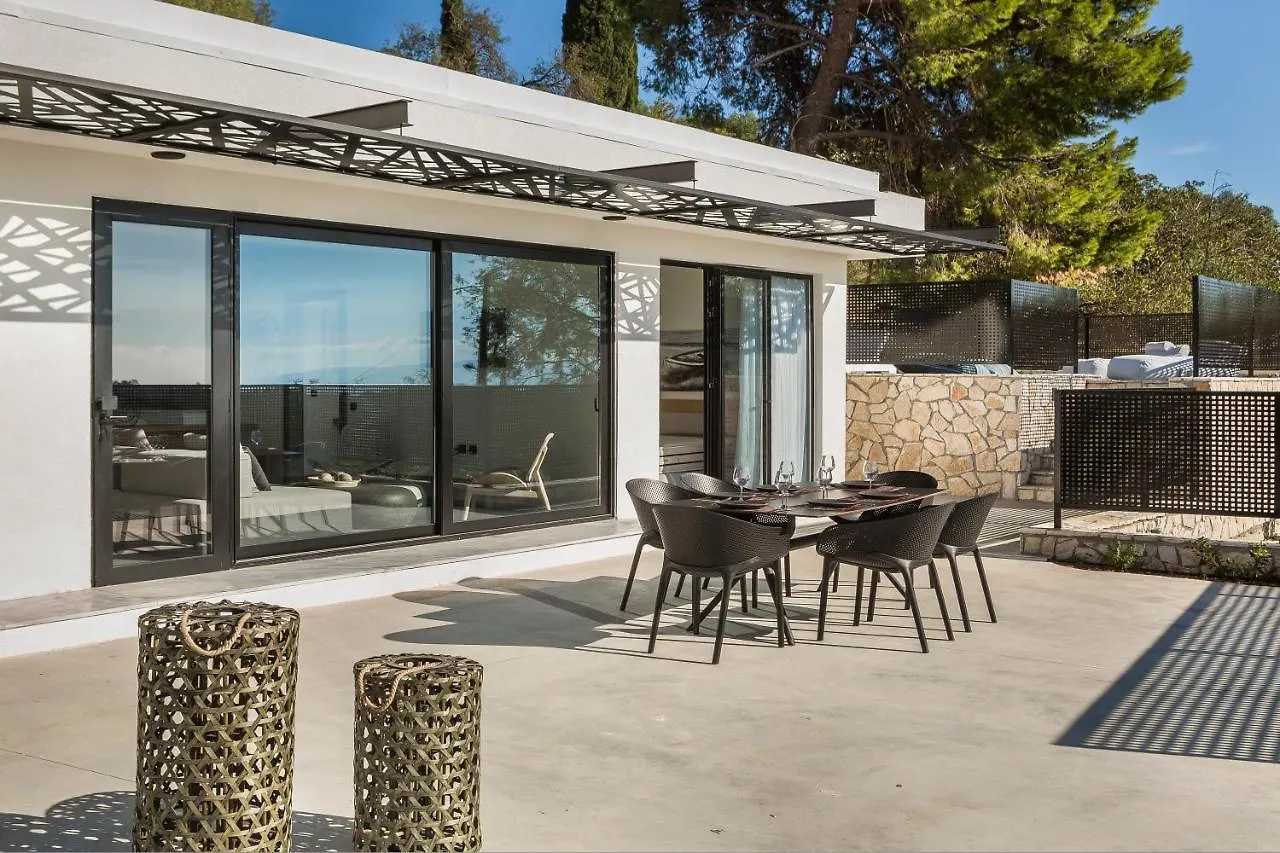 Erolidae Villas Atsoupades Hotell